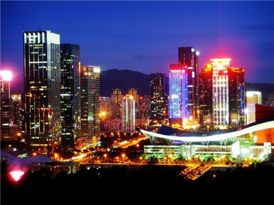 深圳92场和95场:两种截然不同的消费体验 深圳92场和95场:两种截然不同的消费体验